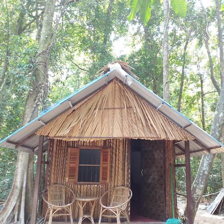 Ostello Jungle Republic Koh Rong Sanloem Esterno foto